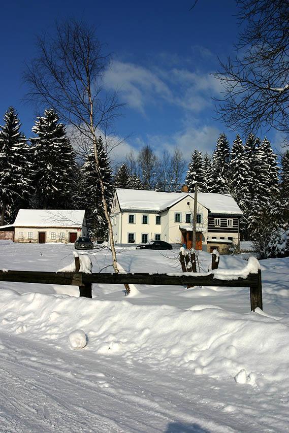 Jeleni Chata Skladanka Lučany nad Nisou Exterior foto